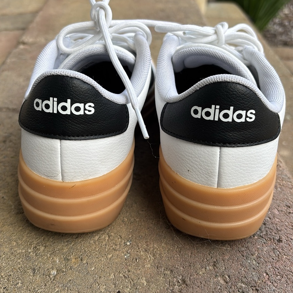 Adidas Women’s White & Black Court-Style Sneakers with Gum Sole - Picture 6 of 8